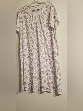 Adonna XL Nightgown W/ Purple Flowers
